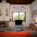 Villa Dio Escapes Leonidio