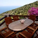Villa Dio Escapes