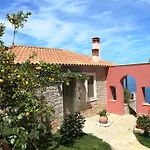 Villa Dio Escapes