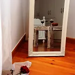 Dio Escapes Leonidio