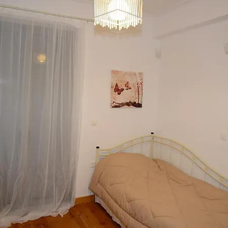 Dio Villa *