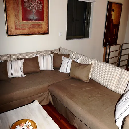 Villa Dio Escapes Leonidio