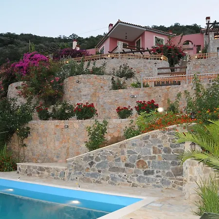 Villa Dio Leonidio