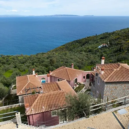 Villa Dio Leonidio