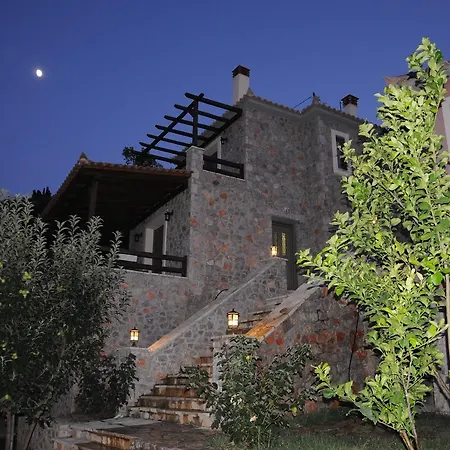 Dio Villa Leonidio