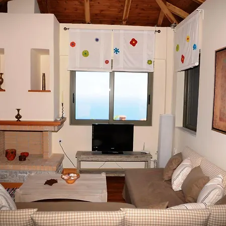 Dio Villa *
