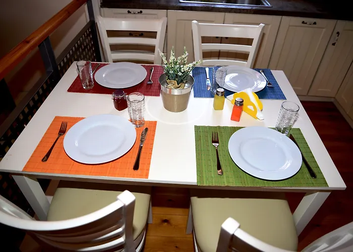 Dio Escapes Leonídion